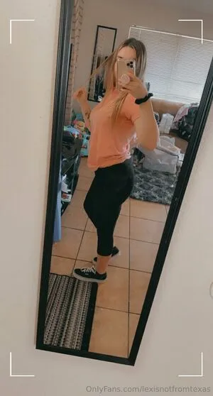 Lexisnotfromtexas OnlyFans Leaked Free Thumbnail Picture - #swJkPEd2mS