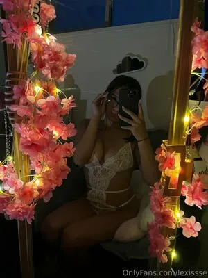 Lexissse OnlyFans Leaked Free Thumbnail Picture - #HMnJBskvbP