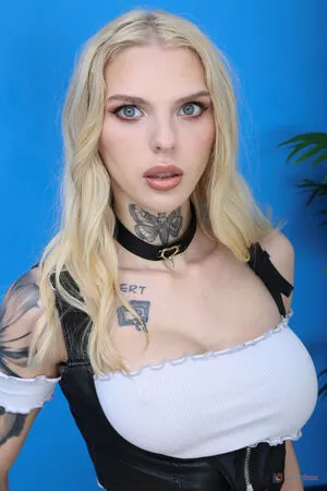 Lexistar OnlyFans Leaked Free Thumbnail Picture - #1dBZmB1m3b