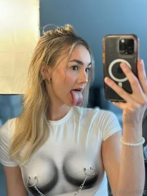 Lexistarfree OnlyFans Leaked Free Thumbnail Picture - #1Pq9qfKBNV