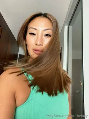 Lexithefoxy OnlyFans Leaked Free Thumbnail Picture - #4ypqVWv9UO