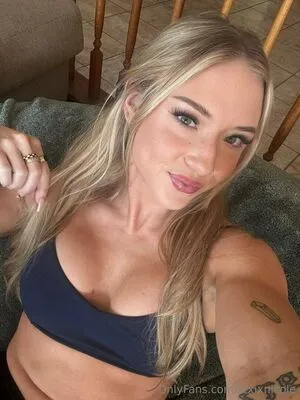 Lexixnicole OnlyFans Leaked Free Thumbnail Picture - #3rUl44InU0