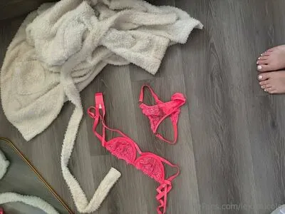 Lexixnicole OnlyFans Leaked Free Thumbnail Picture - #d6i7M7eNgN