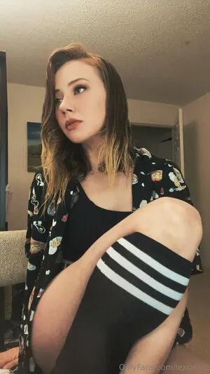 Lexiz606 OnlyFans Leaked Free Thumbnail Picture - #UaFxiMra96