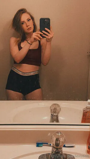 Lexiz606 OnlyFans Leaked Free Thumbnail Picture - #w2CKoQ7ViX