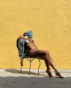 Lexonthemoonn OnlyFans Leaked Free Thumbnail Picture - #C0WnXn5nl1