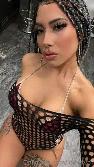 Lexx Fvm OnlyFans Leaked Free Thumbnail Picture - #IGAiYw0x37