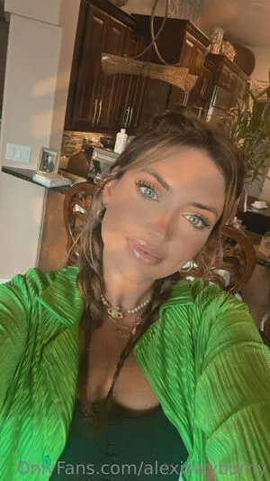 Lexxyjordan OnlyFans Leaked Free Thumbnail Picture - #0xkTxzgXHo