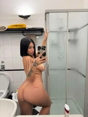 Leyla Amar OnlyFans Leaked Free Thumbnail Picture - #CPwcftP2VD