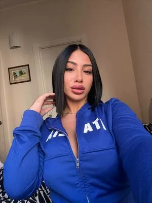 Leyla Amari OnlyFans Leaked Free Thumbnail Picture - #5xF0uShy5o