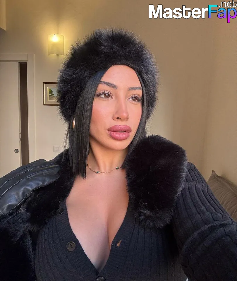 leyla-amari
