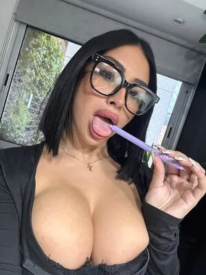 Leyla Amari OnlyFans Leaked Free Thumbnail Picture - #qm1NT1sw83