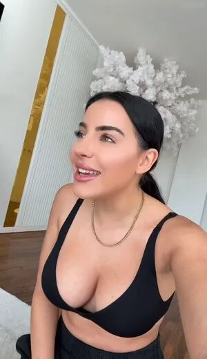 Leyla Lahouar OnlyFans Leaked Free Thumbnail Picture - #7g65wH89cX