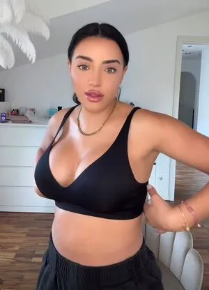 Leyla Lahouar OnlyFans Leaked Free Thumbnail Picture - #DBLjlNDqZF