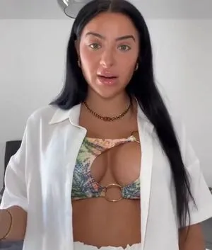 Leyla Lahouar OnlyFans Leaked Free Thumbnail Picture - #dfTjjy6UvY