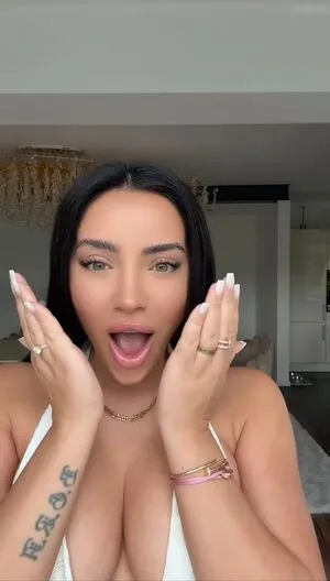 Leyla Lahouar OnlyFans Leaked Free Thumbnail Picture - #xsh8lQA0Os