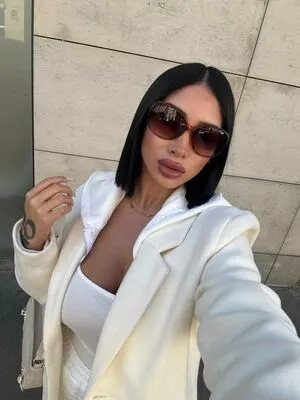 Leylaamari OnlyFans Leaked Free Thumbnail Picture - #HfoboWzKc0