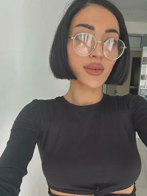 Leylacoach OnlyFans Leaked Free Thumbnail Picture - #2CFaFW7xwT