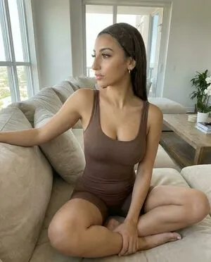 Leylamira OnlyFans Leaked Free Thumbnail Picture - #CJXrsM6hHW