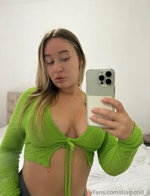 Li Bella OnlyFans Leaked Free Thumbnail Picture - #8uFgPIXTSz