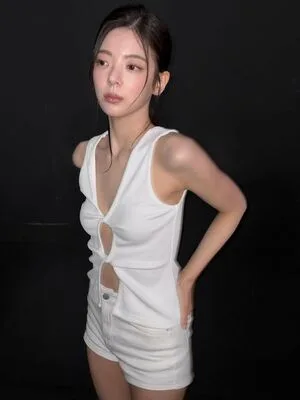 Lia Loves OnlyFans Leaked Free Thumbnail Picture - #7kk1WXYD0P
