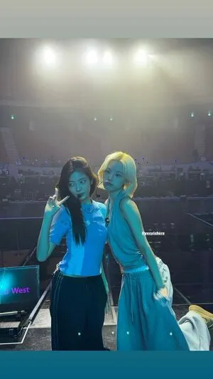 Lia Loves OnlyFans Leaked Free Thumbnail Picture - #ePOOYae3UV