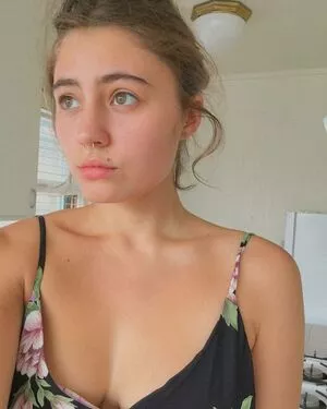 Lia Marie Johnson OnlyFans Leaked Free Thumbnail Picture - #DxTJurSVTJ