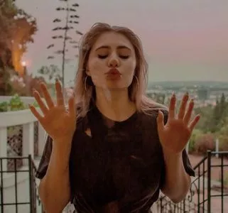 Lia Marie Johnson OnlyFans Leaked Free Thumbnail Picture - #ePknzKQ3Pr