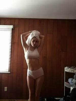 Lia Marie Johnson OnlyFans Leaked Free Thumbnail Picture - #g5m1AxN52u