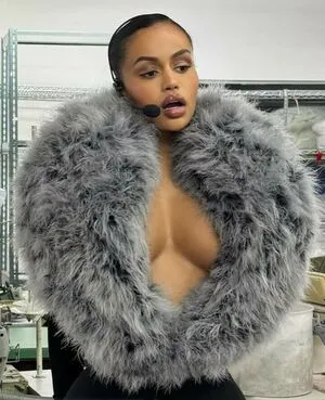 Liagoldy OnlyFans Leaked Free Thumbnail Picture - #ZVXrkQB0Si