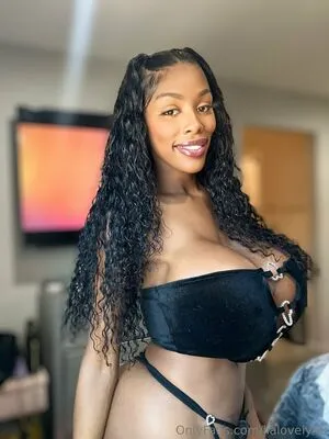 Lialovely4u OnlyFans Leaked Free Thumbnail Picture - #T0Nktd3fli