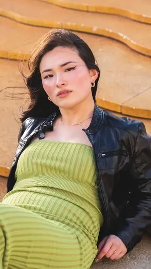 Liana Chau Liana Del Rey OnlyFans Leaked Free Thumbnail Picture - #FlvsrxRpFp