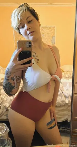 Liana Thegeek OnlyFans Leaked Free Thumbnail Picture - #1fEF12O54V