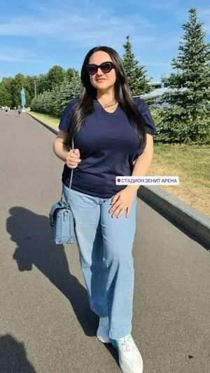Liana OnlyFans Leaked Free Thumbnail Picture - #4XqbXxkPnd
