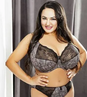Liana OnlyFans Leaked Free Thumbnail Picture - #dxub94Rkhd