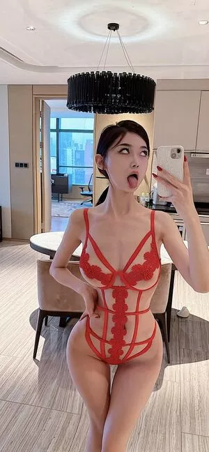 Lianhong6688 OnlyFans Leaked Free Thumbnail Picture - #YobePtR4JO