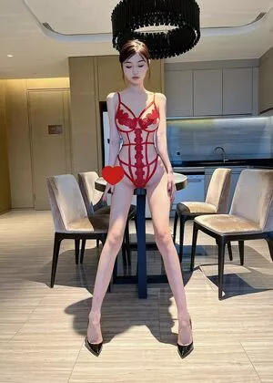 Lianhong6688 OnlyFans Leaked Free Thumbnail Picture - #h2icuM8Ds4