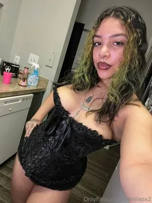 Lianiiixox2 OnlyFans Leaked Free Thumbnail Picture - #Kzh6HycUAM