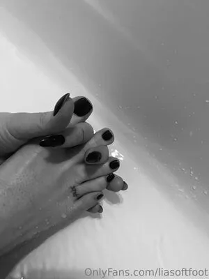 Liasoftfoot OnlyFans Leaked Free Thumbnail Picture - #O3dDfWsSly