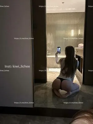 Lichee_kiwi OnlyFans Leaked Free Thumbnail Picture - #hpjEDto5QR
