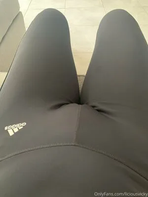 Liciouzvicky OnlyFans Leaked Free Thumbnail Picture - #rpAHomSman