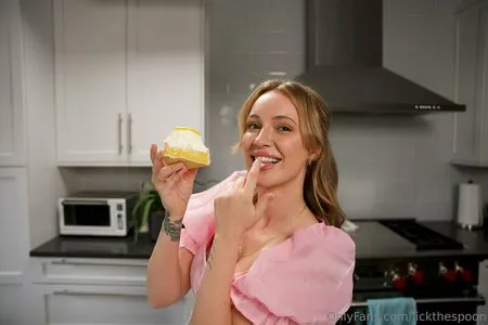 Lickthespoon OnlyFans Leaked Free Thumbnail Picture - #6T9ZcvZkhi