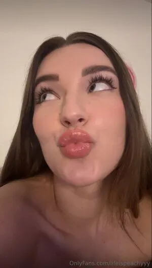 Lifeispeachyyy OnlyFans Leaked Free Thumbnail Picture - #WrQGaTvMdn