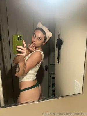 Lifeisshort123 OnlyFans Leaked Free Thumbnail Picture - #kpvRQ3wvhs