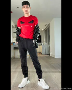 Lifeofalexjames OnlyFans Leaked Free Thumbnail Picture - #DkSkJSAJEh