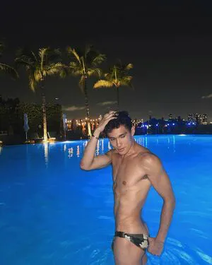 Lifeofalexjames OnlyFans Leaked Free Thumbnail Picture - #ibUDOHHEEG