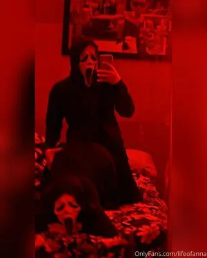 Lifeofanna OnlyFans Leaked Free Thumbnail Picture - #4xEjBVooFQ