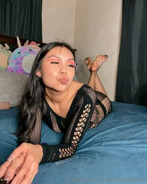 Lifeofanna OnlyFans Leaked Free Thumbnail Picture - #CmUensZOnr