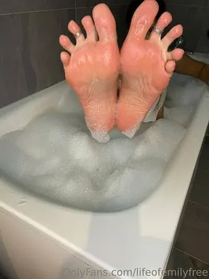 Lifeofemilyfree OnlyFans Leaked Free Thumbnail Picture - #ybErJv3993