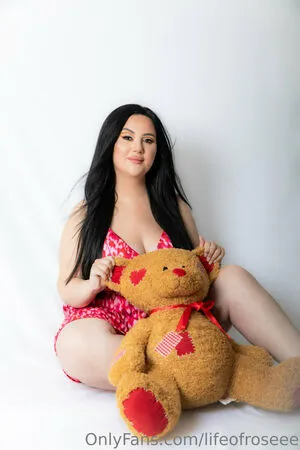 Lifeofroseee OnlyFans Leaked Free Thumbnail Picture - #kzUjuBj0Vf
